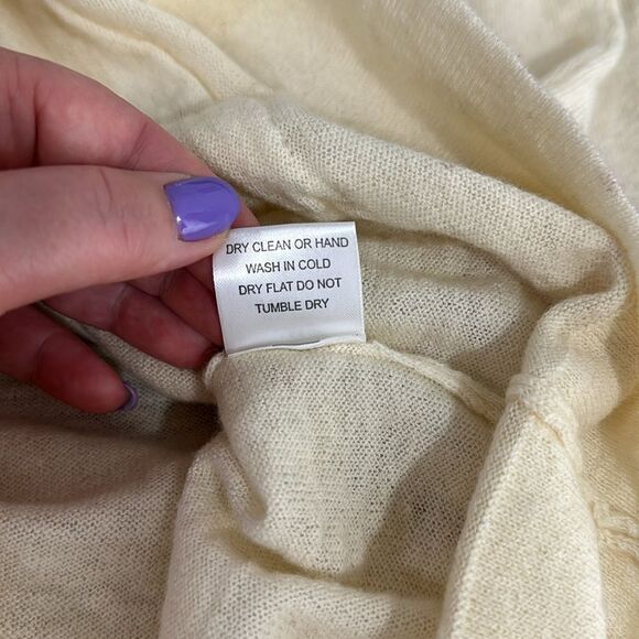 Barney’s New York Co-Op Pale Yellow Wool Cashmere Blend 1/2 Zip Sweater Size M - Picture 8 of 11